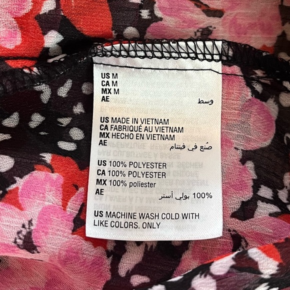 Bar III Floral Pink Semi Sheer Intricate Sleeve Detail Blouse Women’s Size Med - Picture 6 of 10